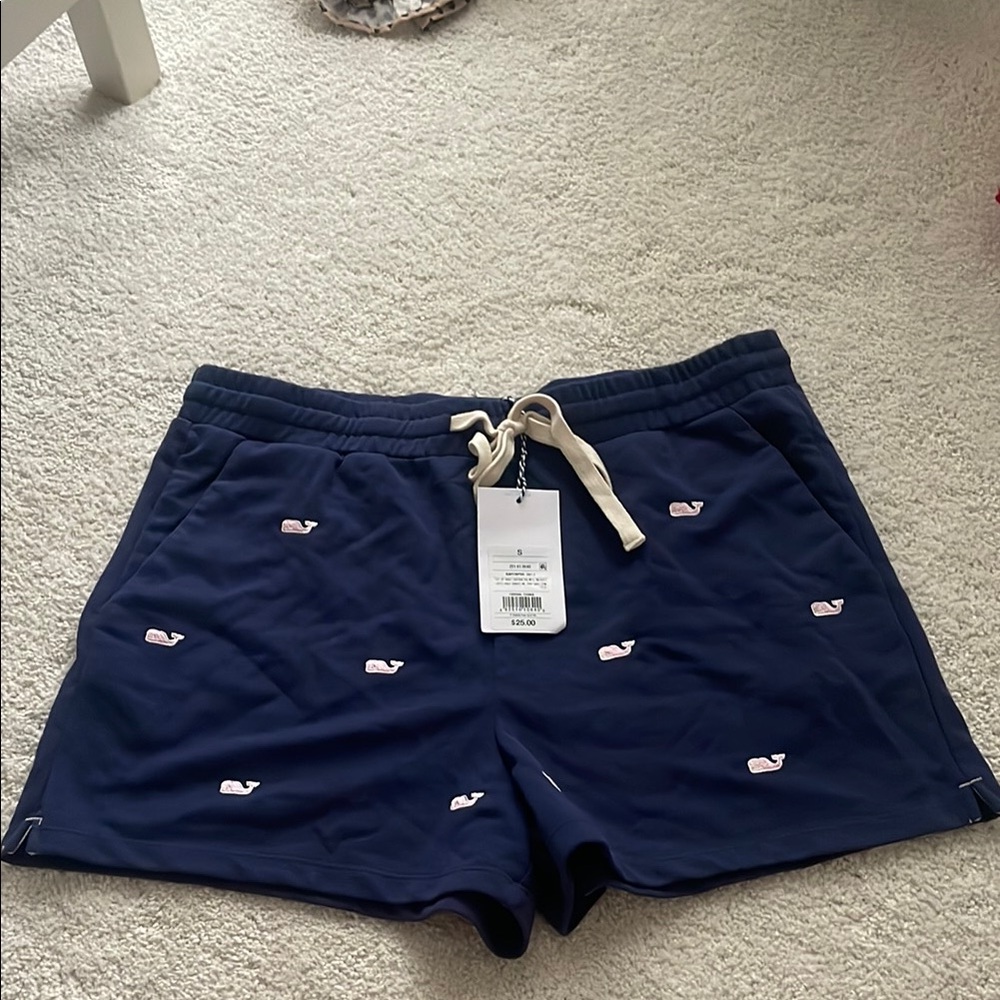 Vineyard vines shorts